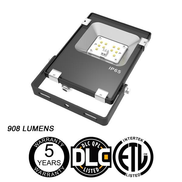 LumiMuse LED Outdoor Flood Light Yoke Mount 10W 120-277V 908 lumens 5000k Not Dimmable IP65 5 Year Warranty